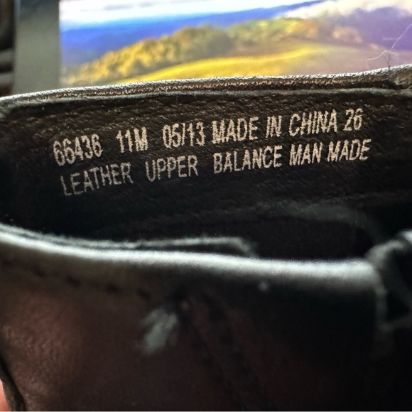 Clarks 66436 Artisan Black Leather Wedge Ankle Boots Booties - Picture 2 of 3